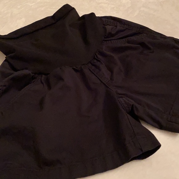 Oh Baby by Motherhood Maternity Black Shorts